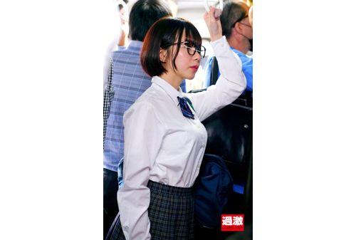 NHDTB-587 Big Breasts Girls ○ Raw 14 Who Is Soggy From Behind Through A Uniform On A Crowded Bus Screenshot