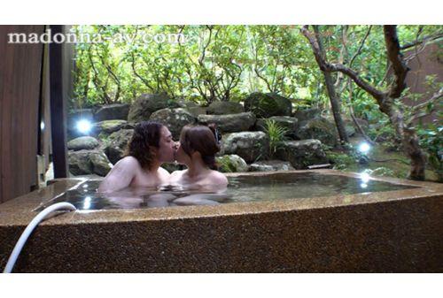 JUQ-119 Debut 25th Anniversary Work! ! A 2-day, 1-night Stay In A Hot Spring Trip For Just The Two Of You! ! Bare Face! ! Eros Bare! ! Gonzo Creampie Private SEX! ! Yumi Kazama Screenshot