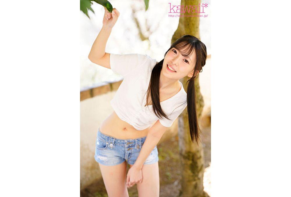CAWB-042 "Hey, Hey! Let's Play Together!" You'll Be Drawn In By This Girl's Smile! This Girl Laughs So Much That Her Stomach Has Become Toned And Her Waist Is Slender! A Nagano Resident Like Natural Spring Water, Making Her AV Debut: Amagi Nene Screenshot 4