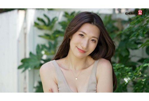 SDNM-421 Maika Kotani, 29 Years Old AV DEBUT, A 170cm Tall Beautiful Wife With Exquisite Proportions And An Overwhelming Curiosity About Sex Screenshot 3