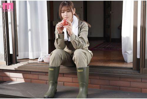 MIAB-482 The Village Is On The Verge Of Abandonment Due To The Declining Birthrate...!? In Fact, When She Takes Off Her Clothes, She Seduces All The Men In The Village With Her Amazing G-cup Breasts! On Her Ovulation Day, She Eats All The Men In The Village And Asks For Creampies. Yui Sayama, A Farmer's Daughter Screenshot 3