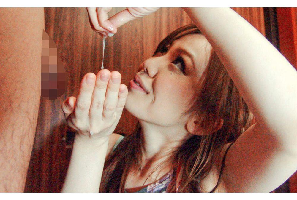 DBNK-117 If I Show My Mom My Erect Penis Inside The House... Will It Lead To A Handjob And A Blowjob? ? 4 Hours Screenshot 6
