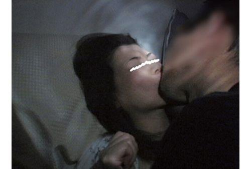 MILF-36 Night Eros Cuckold By A Housewife Married Woman Screenshot