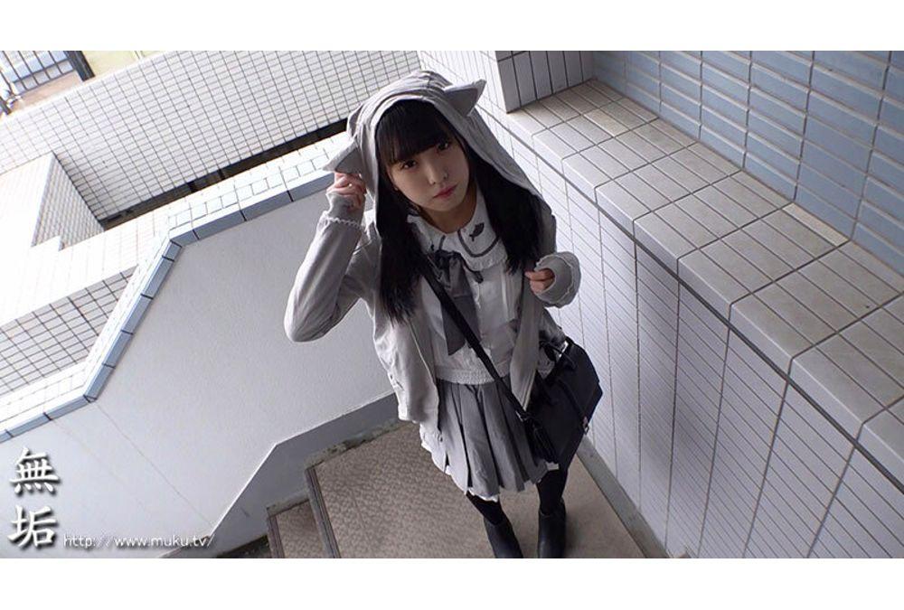 MUDR-397 I Found An Adult Toy! Calling An Innocent Girl For A Private Photoshoot, Playing Tricks, Immediate Sex, Anal Sex, Exposure, Urination, And Turning Her Into A Sex Toy - Shiori-chan Screenshot 4