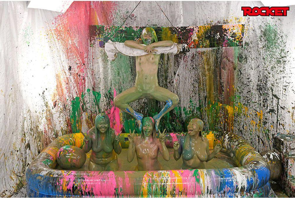RCTD-716 ROCKET's 18th Anniversary Production: Jump Into The Muddy Pool! Wet & Messy (WAM) Human Crane Game ~Use Your Body Paint To Become A Giant Crane Game Arm And Grab A Prize!~ Screenshot 6