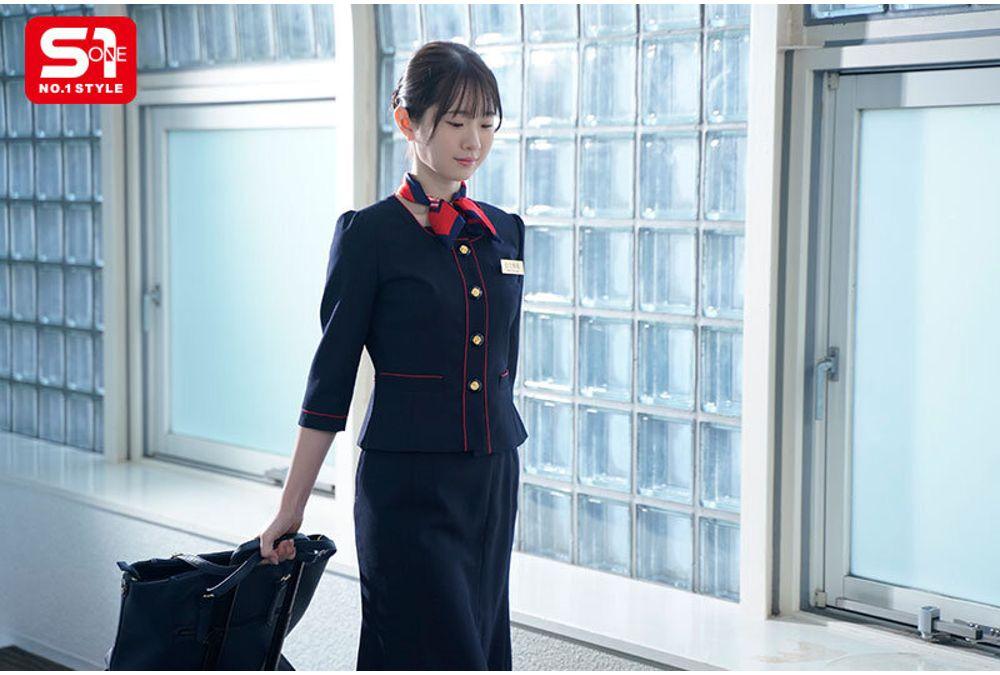 SONE-770 A Slender New Flight Attendant Is Raped By A Huge Customer, Her Heart Breaks, And She Becomes A Meat Masturbator... Her Pussy Gets Used To The Extra-thick Penis And She Cums Like Crazy. Saki Shirakami Screenshot 2