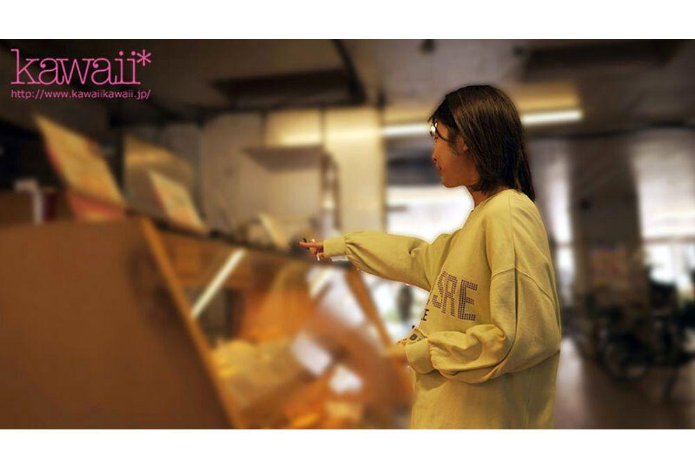 CAWD-875 Mammoth Apartment Girl. Filmed At My House On A Weekday Afternoon. A True Story Of The Perverted Sex That Was Hidden Behind The Serious Personality Of The Immoral Sex That Took Place In The Public Housing Complex In The XX Ward Where She Lived For 20 Years. Aiba Aisa Screenshot 2