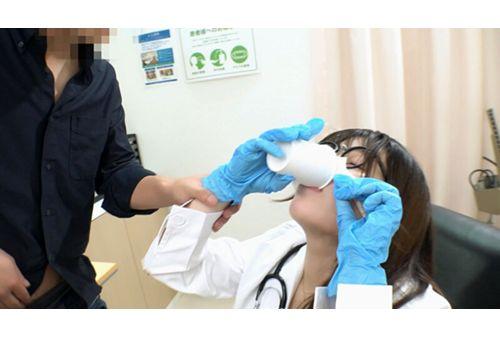 FTKD-024 4 Extremely Lewd Urologists Who Examine Patients With A Serious Face And Polite Language → Drink Urine, Cum Inside, And Drink Semen To Perform Persistent Semen Capture Tests Screenshot 4