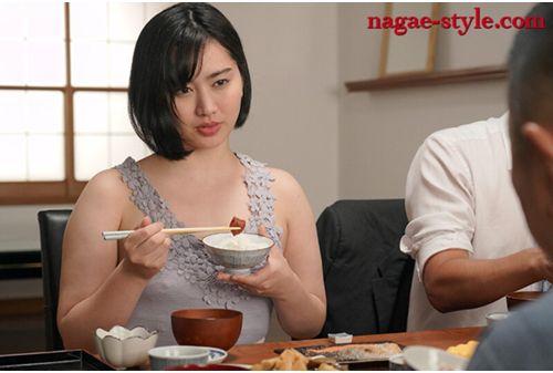 NSFS-144 Father-in-law And Daughter-in-law Summer Secrets 3 Yukari Shizuki Screenshot
