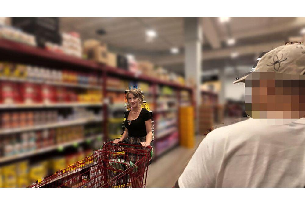 HIKR-253 A Super Glamorous Married Woman Picks Up A Guy At The Supermarket!? She Invites Him To Her House For Some Bold And Passionate Sex! Octavia (24) Screenshot 5