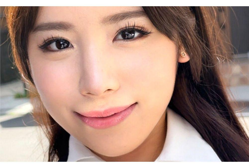 SMKD-005 Complete Coma - 4 People - Ryukyu University Intern (22) / Diamond Gal (22) / H-Cup Medical Secretary (24) / Bank Pussy School Uniform (1〇) All Creampie Sleepwalking Seconds Screenshot 4