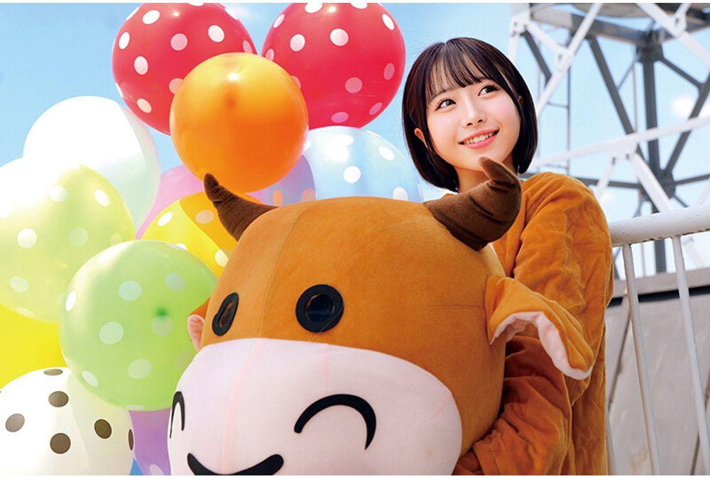 HRSM-131 People In The Costumes: 4 Amusement Park Cast Members Screenshot 4