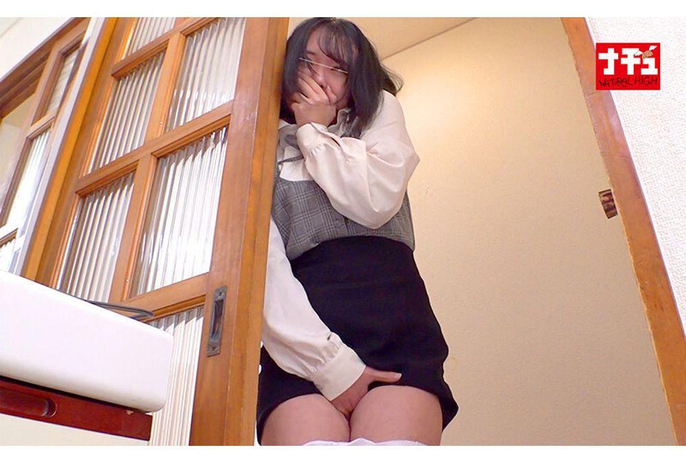 NHDTC-221 My Friend's Daughters Lend Me Their Pussy. I Cum Inside The Sisters Who Fantasize About Being Treated Like Objects During Sex, And Now They're In Love With Me, Which Is A Problem. Screenshot 3
