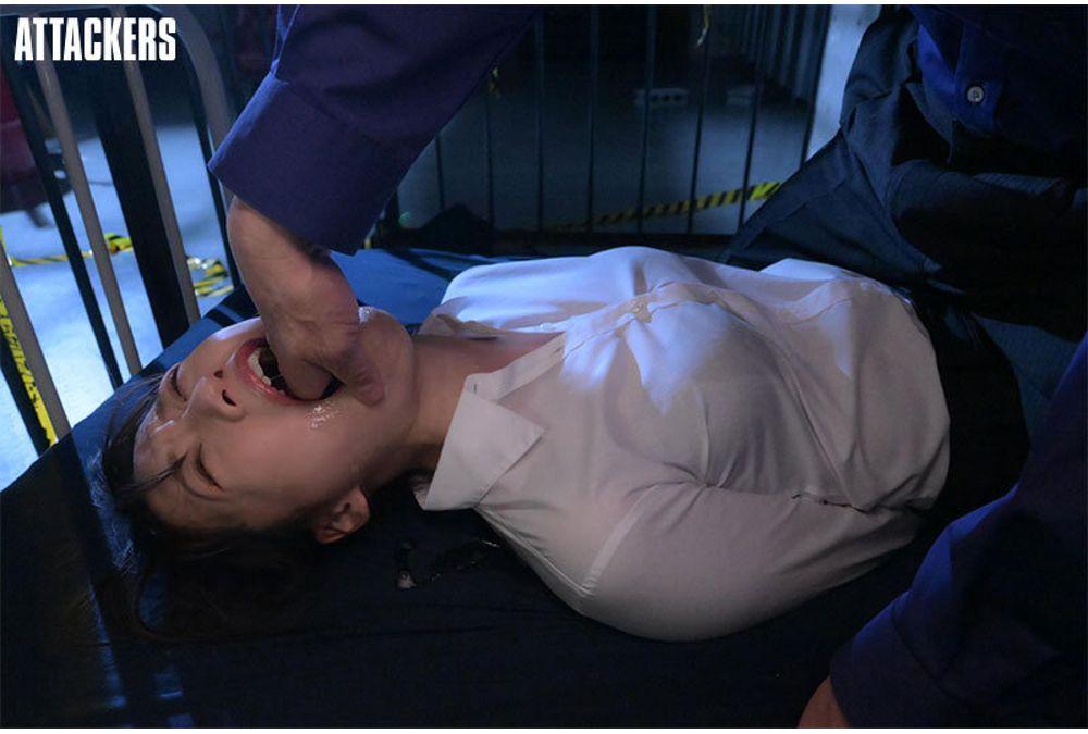 RBK-124 Super Deep Throat Destruction! A Strong Female Investigator Is Completely Defeated By A Throat-thumping, Vomit-covered Deep Throat. Tsukinoe Sui Screenshot 2