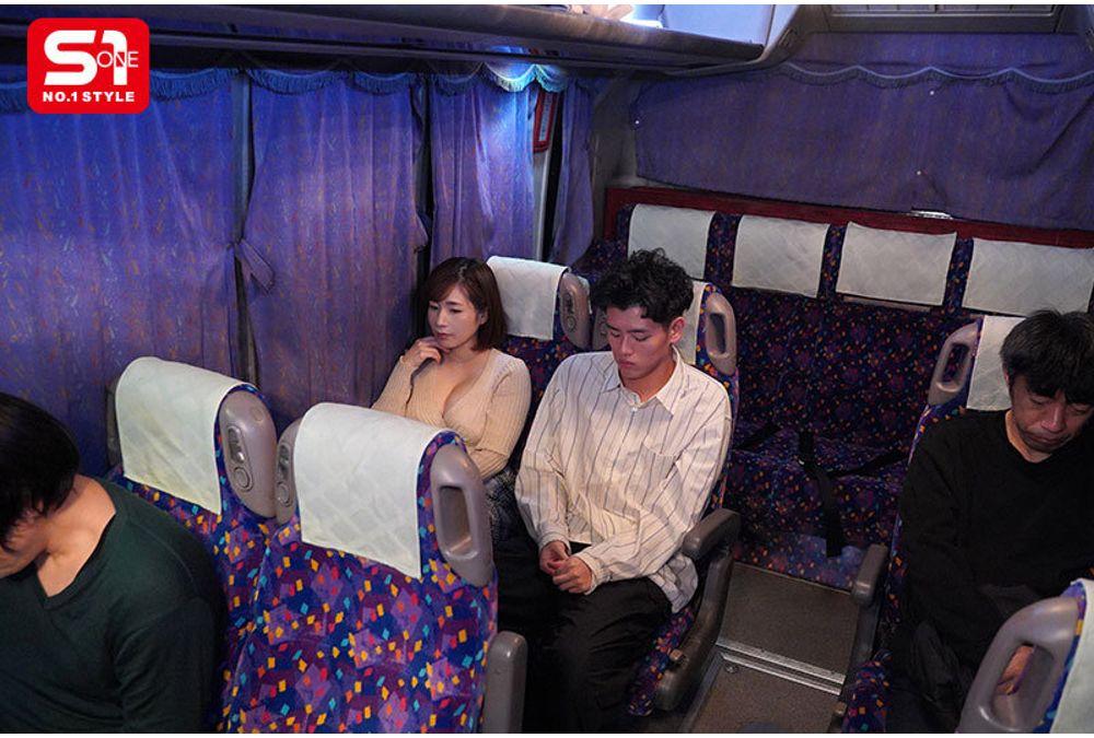 SNOS-241 [The Night Bus Pervert Who Actually Existed] A Mysterious Beauty Sitting Next To Me Squeezed Every Last Drop Of My Cum Out Of Me From The Moment The Lights Went Out Until We Arrived At Our Destination. Screenshot 3
