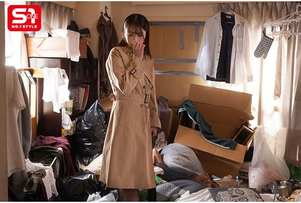 SONE-815 A Lewd, Busty Real Estate Lady Came To Visit My Trash House. Mei Washio Screenshot 5