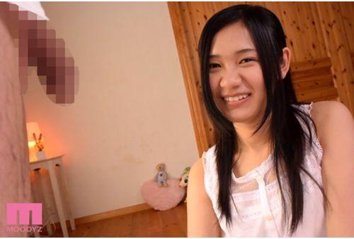 MIGD-728 Rookie Home Living Curfew 21 O'clock Princess Virgin Pretty AV Debut Pure White Hatsune Screenshot