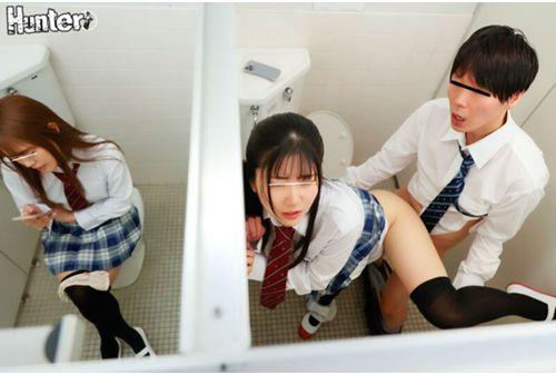HUNTB-584 99% Female Rate! Full Erection Every Day With Absolute Area Panchira At A School Of Miniskirts And Knee High Girls! Starting In The Morning, During Class, Break Time, After School... Always Rolled Up! Screenshot