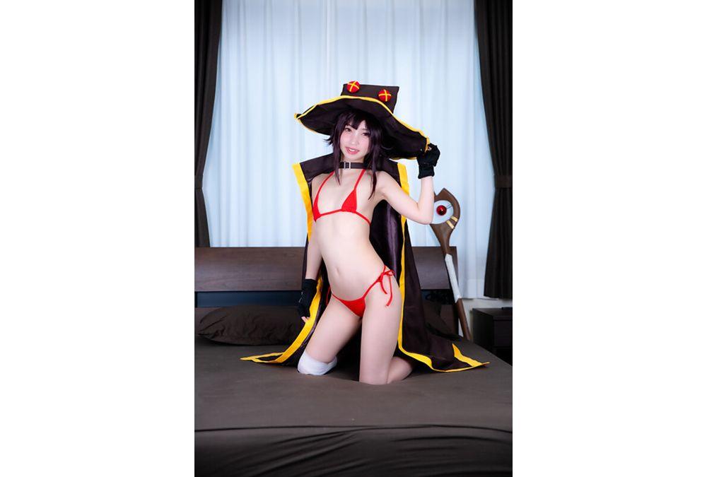 DJN-025 A Short, Legal, Shaved Girl Cosplays In A 2.5D Cosplay Session With A Thick Creampie And Bukkake! Kotone Toa Screenshot 6