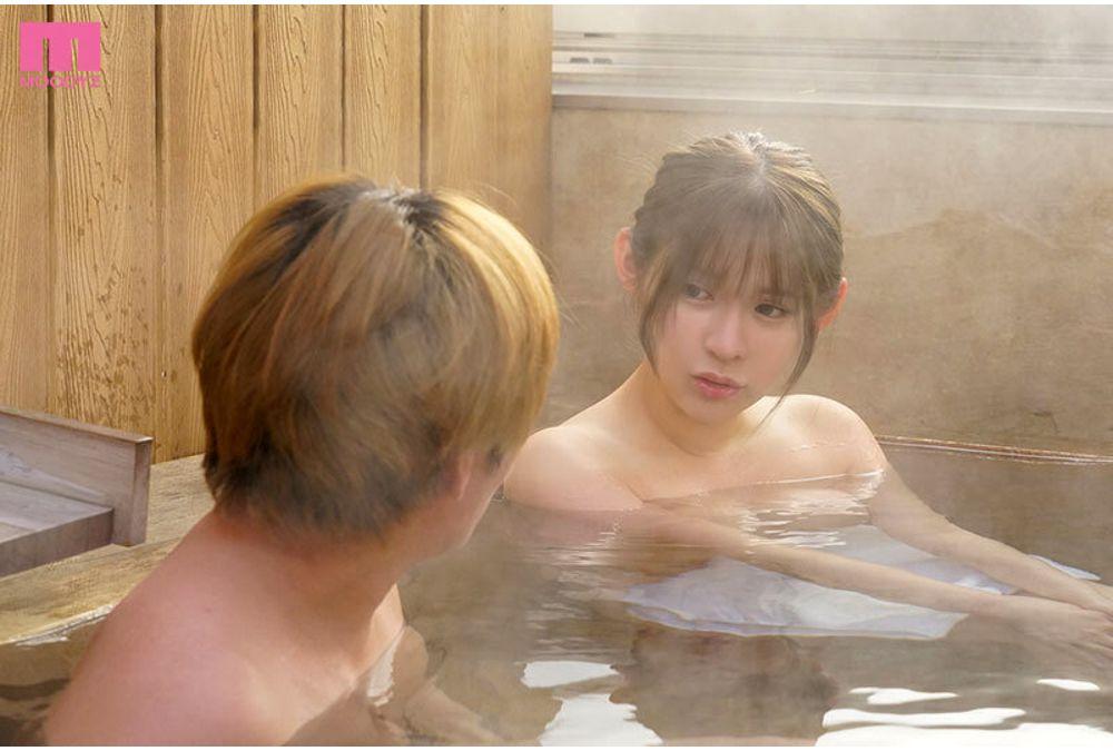 MIDA-661 During The School Trip, I Got The Bath Time Wrong And Ended Up Sharing A Bath With Gojo-sensei... It Seems She Was Frustrated With Her Life Of Only Dating And Work... I Secretly Got Soaking Wet, Kneaded Her J-cup Breasts, And Even Managed To Cum Inside Her. Gojo Ren Screenshot 2