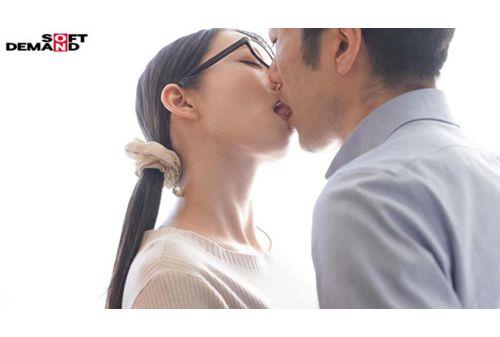 SDNM-512 The Painting School Where She Works Is Always Filled With Smiles, Thanks To Her Naturally Cheerful Personality. Yumi Imamura, 34 Years Old. Chapter 2: 6 Hours Of Non-stop Intense Climax. A Greedy Wife Who Makes It Home Before Her Husband Gets Home. Screenshot 4