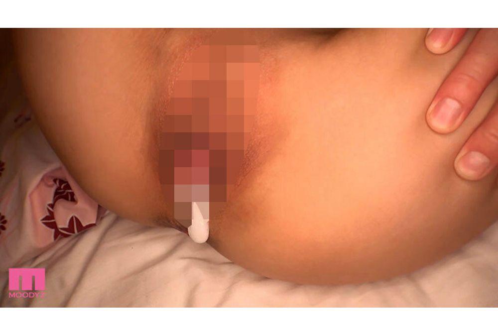 MNGS-033 "I'm Getting Married Next Month..." A Final Creampie Affair At The Hot Spring With A Lounge Hostess Who Secretly Spent A Lot Of Money On Me Without My Wife's Knowledge, Haruhi Moka Screenshot 3