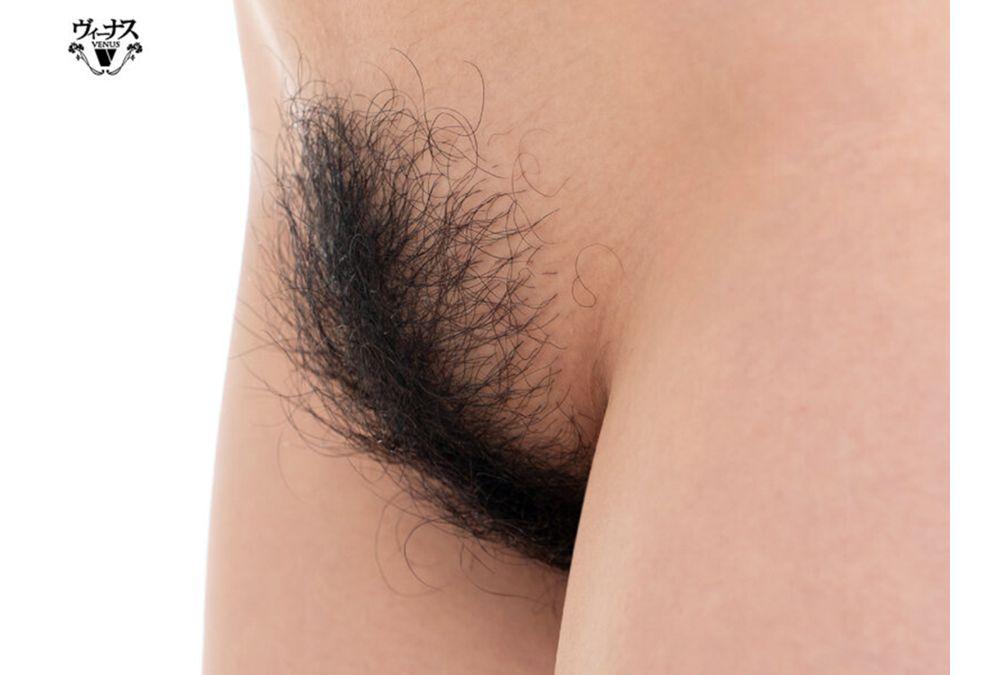 VEO-084 Genuine Amateur Wife AV Debut!! This Beautiful Five-Star Hotel Receptionist Undresses And Reveals Her Plump, Sexy Nipples Kaori Mizuki Screenshot 5