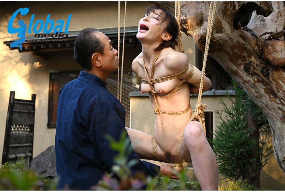 GMA-095 Bondage Training Wife: A Wife Is Tied Up And Raped In Place Of Her Deceased Mother-in-law. A Few Days Of Insidious And Lewd Acts In Which Her Masochistic Tendencies Blossom. Adachi Yuri Screenshot 1