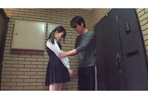 SUJI-171 Parent Accompanied Circle Shaved Girl Who Is Pulled By Parents And Made To Circle Screenshot