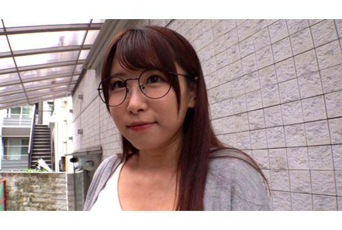 BONY-046 I Was Deceived By My Fiancé And Lost All My Property And My Life Collapsed! An Unemployed Country Girl Who Escaped From Her Hometown And Came To Tokyo. With I-Cup Colossal Tits As A Weapon, The Eyeglasses Are Sober And Unfashionable Natural Live Abalone Screenshot