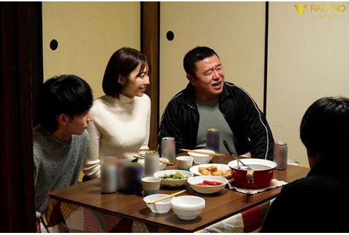 FNS-036 "Let's Stay In The Countryside!" A Sad Incident That Occurred During The Location Shoot. Tsubasa Mai Has Sex With Three Men In A Private Lodging. Screenshot 6