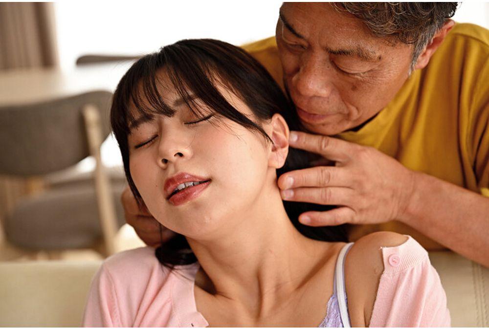 HZGD-325 Her Father's Younger Brother (uncle)'s Experienced Technique Made Her Twitch And Convulse, Causing Her To Orgasm Repeatedly... Her Whole Body Became An Erogenous Zone, And She Was Teased And Made To Orgasm So Much That She Could No Longer Focus. Screenshot 10