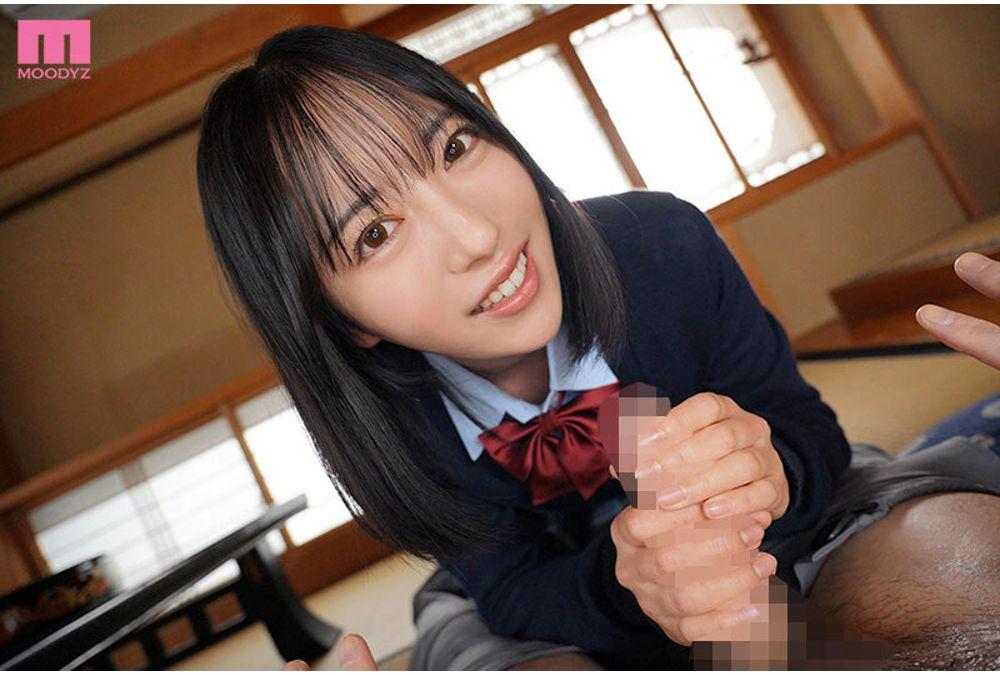 MIDA-349 "Isn't It Cheating If I Rub My Penis With My Hand?" I Stayed At An Inn For Three Nights And My Girlfriend's Little Sister Gave Me A Devilish Handjob, Which Made Me Ejaculate 18 Times Before Finally Getting Cuckolded. Tono Karin Screenshot 6