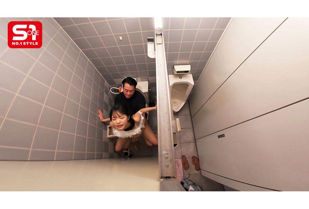 SONE-905 "What, Are We Doing It Here?" Her Secret Perversion Is So Hot! A Complete Look Into Asano Kokoro's Private Life! Whenever She Has A Chance, She'll Suddenly Cum! An Unprecedented Prank AV Documentary Screenshot 5