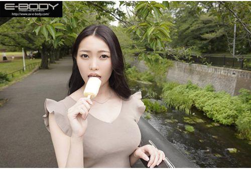 EYAN-174 Marriage 1st Year / 22 Years Old / Former Image Video Model Beautiful Wearing Erotic Young Wife, Production Ban Lifted With Limit Exposure AV Debut Fcup Maika Screenshot
