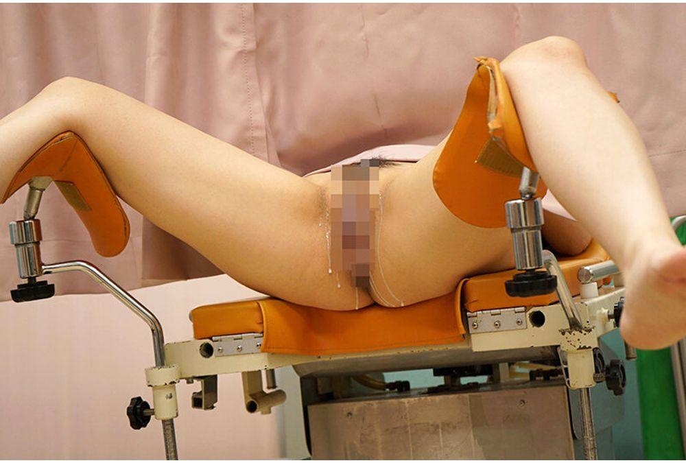 KAM-282 Perverted Gynecological Examination: A Wicked, Erotic Gynecologist Thoroughly Examines The Private Parts Of A Beautiful Wife Who Came In For A Checkup. 05 Screenshot 5