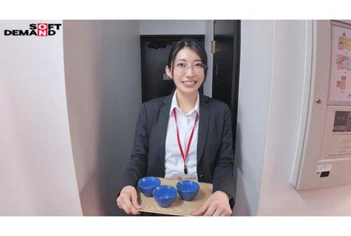 SDJS-307 Secretary Yoshino Moriya's First AV Appearance Screenshot 4