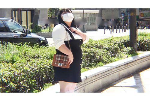 NINE-056 I Went To Osaka In Search Of Pocha's Talent. Natural Chubby Virgin Lady Chiharu Screenshot