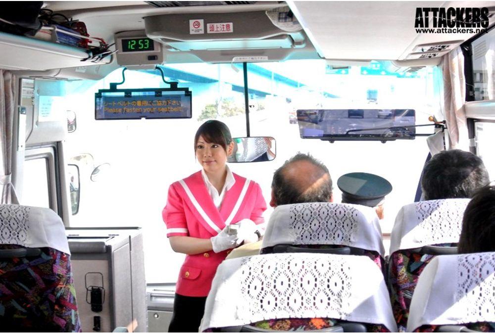 SHKD-517 Bus Guide Rape Stark Bus Hijacking 2 Maho Ichikawa Screenshot 3