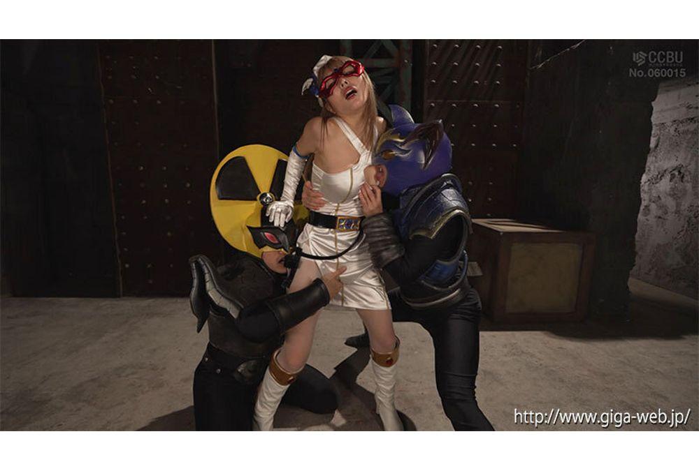 SPSF-48 Magical Witch Warrior Fontaine Elegant VS Nunogasky And Hadakasky Akari Niimura Screenshot 8