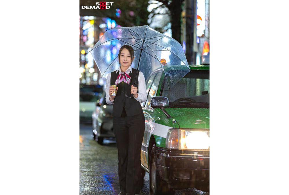 SDNM-556 Haruki Ranko, A 45-year-old Married Female Taxi Driver With 90,000 Followers Across Social Media, Makes Her AV Debut: "I Strive To Provide Courteous Service, But I Love Rough Extramarital Sex." Screenshot 7