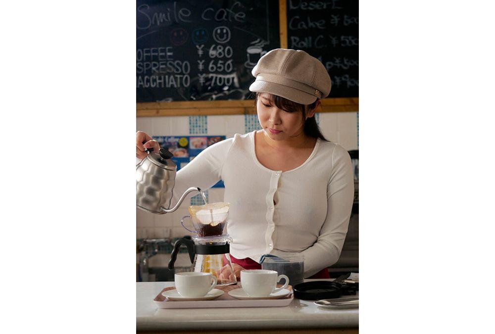 AKDLD-293 [AKNR Fetishism] Fully Clothed, The Rumored See-through Boobs Cafe. Will The Waitresses Always Serve You With Their See-through Boobs? "If You Like, I'll Even Drink Your Semen." Cafe Waitress Sakura Mita Screenshot 7