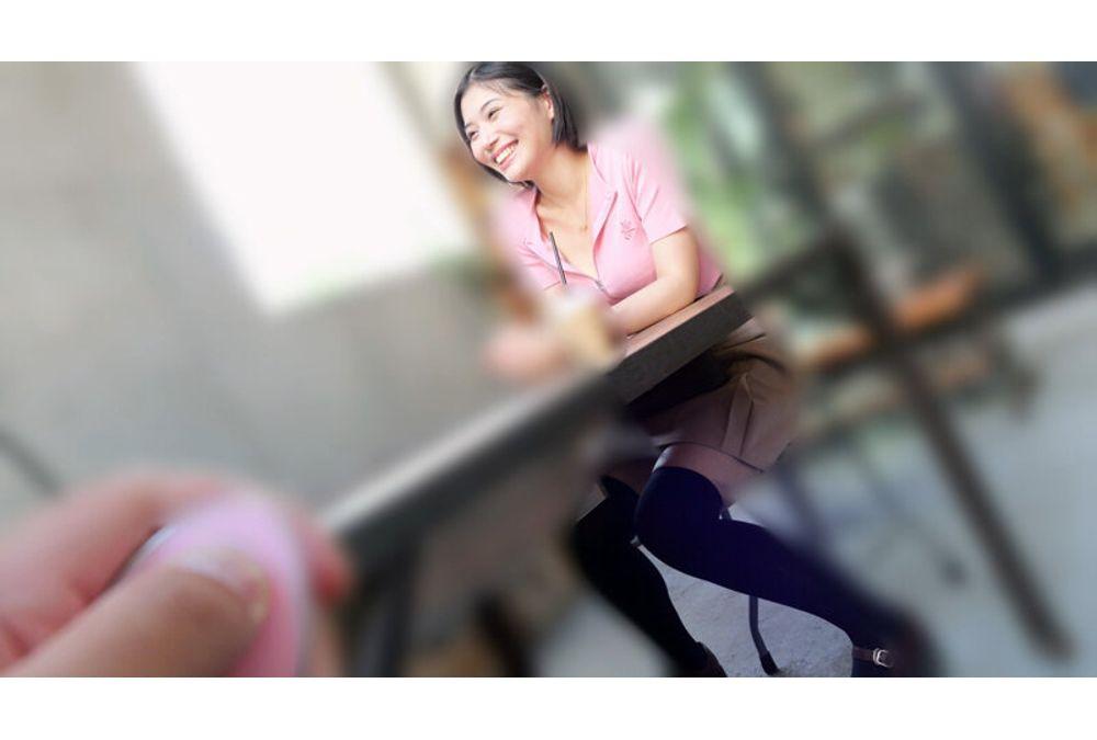 CEMD-806 Shame, Insult, Wearing Vibrator, Downtown Date! 36 Mano Inori Screenshot 5