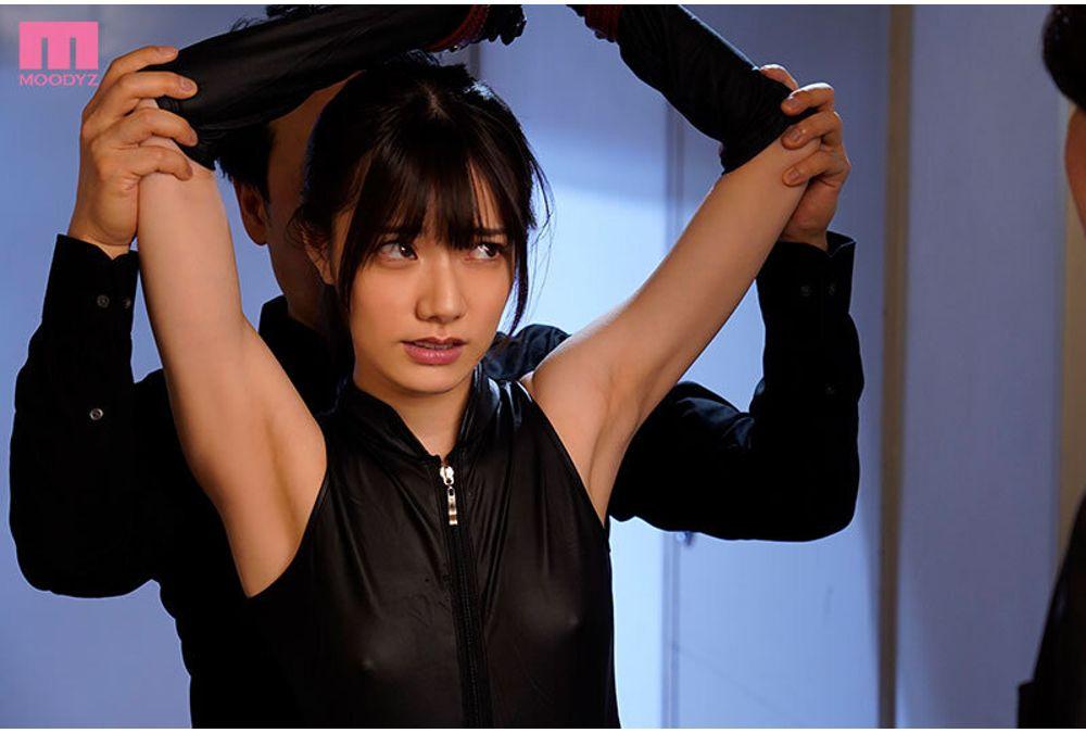 MIDA-407 A Noble Female Investigator, Rena, Is Brainwashed With A New Type Of Aphrodisiac, Her Beautiful Legs Shaking With Trembling. 72 Hours Of Confinement And Convulsions As She Is Made To Orgasm With A Direct Aphrodisiac That Hits Her Portico So Hard She Loses Her Mind. Miyashita Rena Screenshot 4