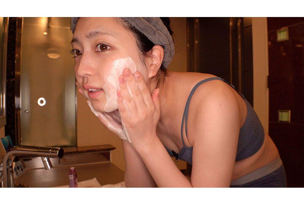 JERA-025 A Blowjob And Semen-swallowing Date With Nagano Suzu, The Pacifier And Swallower Princess Who Always Drinks My Semen Every Time We Meet Screenshot 6