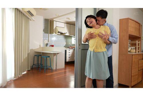 ALDN-471 Even My Stepmother Wants To Get Pregnant. Miki Akai Screenshot 8
