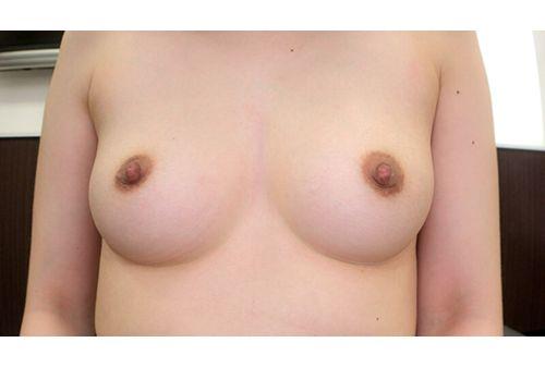 DROP-093 Amateur Girl's Sensitive Erect Nipple Play (2) Screenshot
