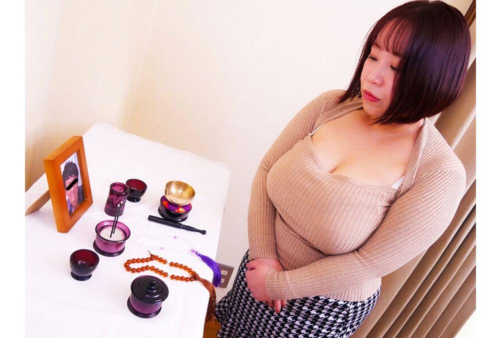 JYMA-110 Forbidden NTR I Want To Get Pregnant... My Busty Stepmother's Sexual Desire Is Unstoppable Screenshot 7