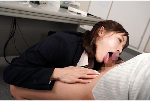 DANDY-868 "Are You Excited To See Me Change My Clothes?"A Lady Boss Who Forgets A Woman Isn't Crazy Even If She's A Younger Cock Who Gets Horny On Her Screenshot 8