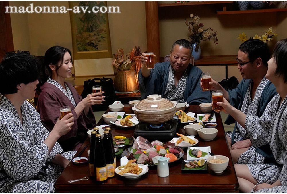 JUR-464 A Hot Spring Trip Where The Entire Department Gang-rapes A Newly Hired Married Woman Until She Becomes A Sex Slave. Kana Miyashita Screenshot 7